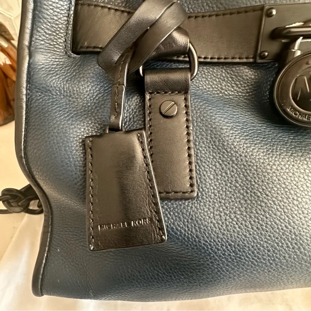 Michael Kors Navy & Black Leather Satchel With Chain Strap And Dust Bag - Picture 7 of 13